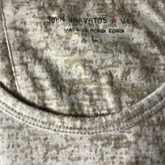 Men’s John Varvatos Brown pocket tee-Size L- Pre-Owned - Picture 4 of 5